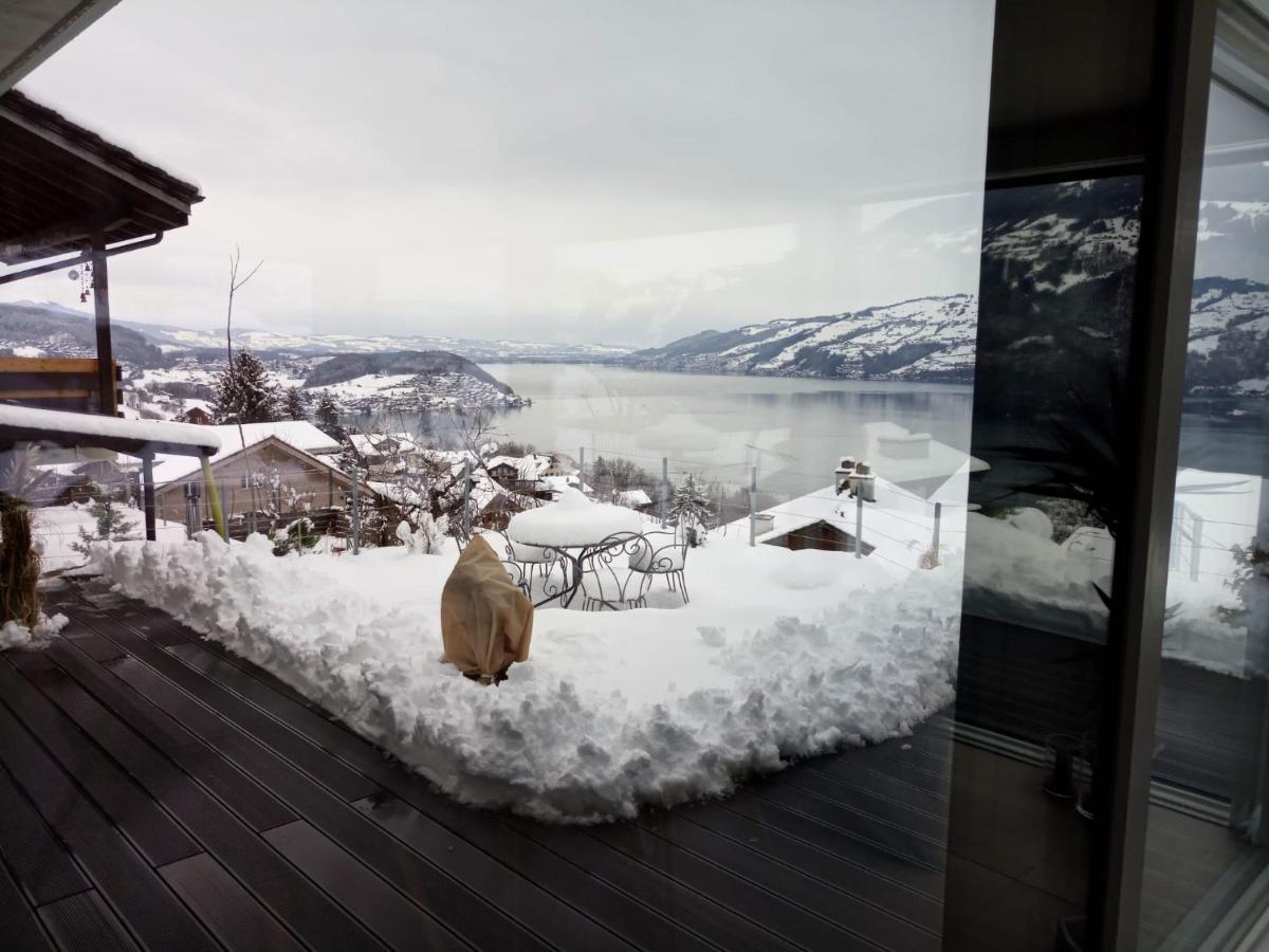 Moderne Unterkunft Mit Panoramablick Auf Thunersee Krattigen Exterior foto